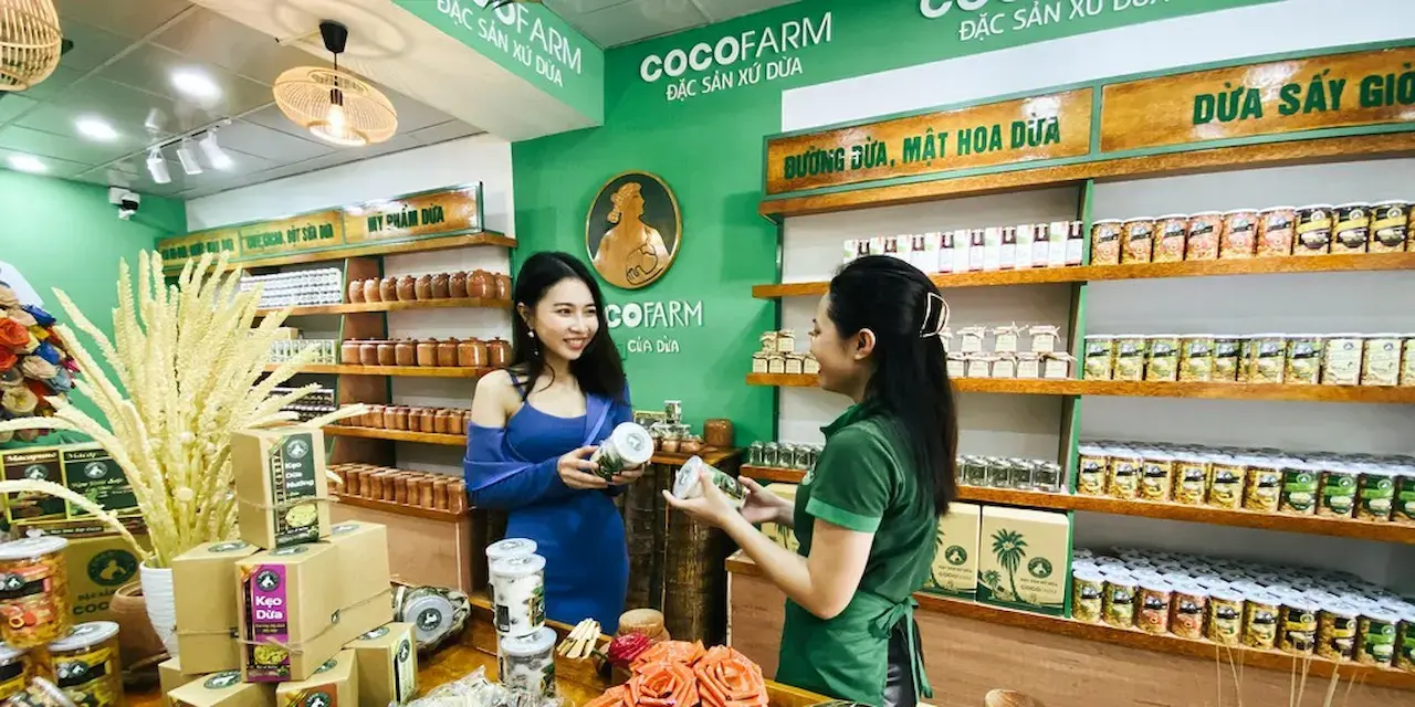 Cocofarm Bến Tre Đang Có 1 Số Dòng Sản Phẩm Bán Tại Thị Trường Nhật Như Bột Sữa Dừa, Cà Phê Sữa Dừa, Rau Má, Cacao Sữa Dừa.