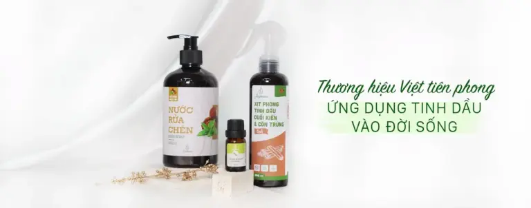 Tinhdaujulyhouse 1 Tinh Dầu vào các sản phẩm phục vụ cuộc sống hàng ngày như xịt phòng đuổi muỗi, lau sàn nhà và các sản phẩm phục vụ chăm sóc sắc đẹp